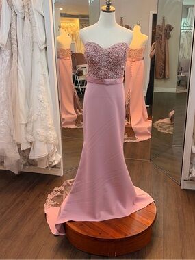 Strapless dusty Pink Lace beaded stretch Bodice Evening Gown fit and flair